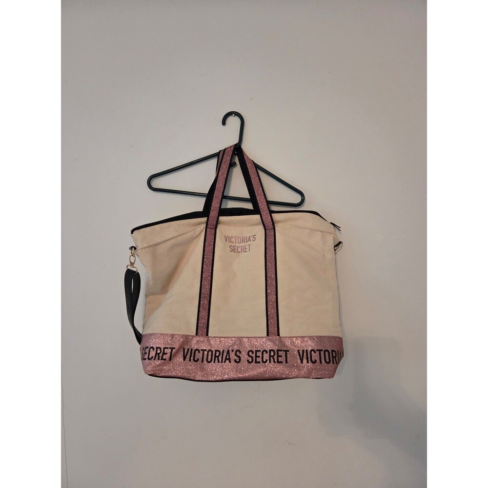 Victoria's Secret Beach/Tote Bag